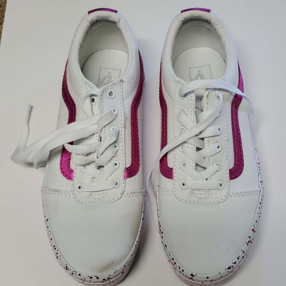 Big girls Vans sneakers